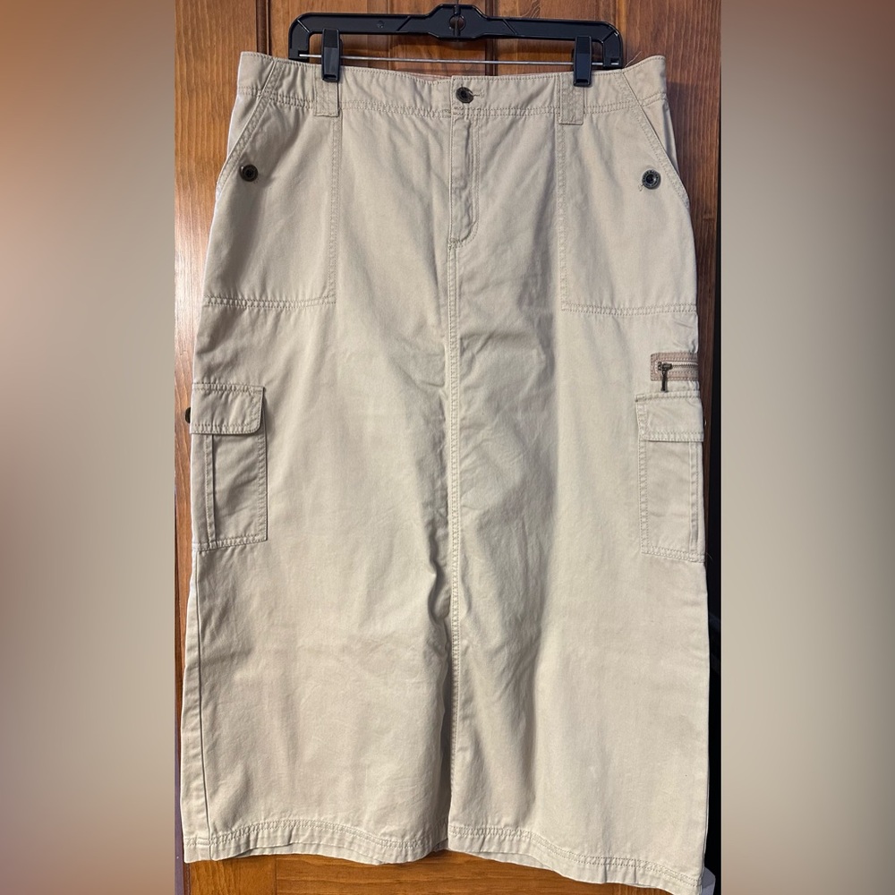 Eddie Bauer long skirt